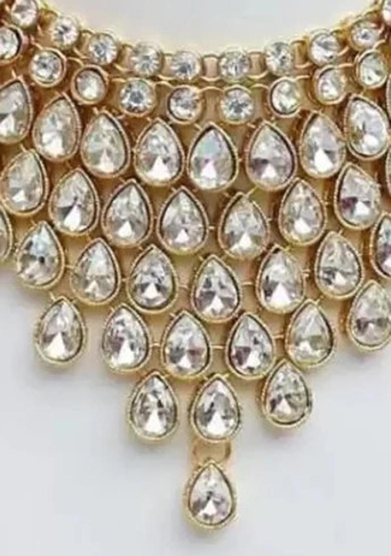 White/Gold Alloy Choker Necklace Set