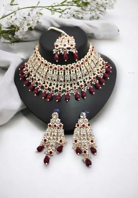 Maroon Alloy Choker Necklace Set