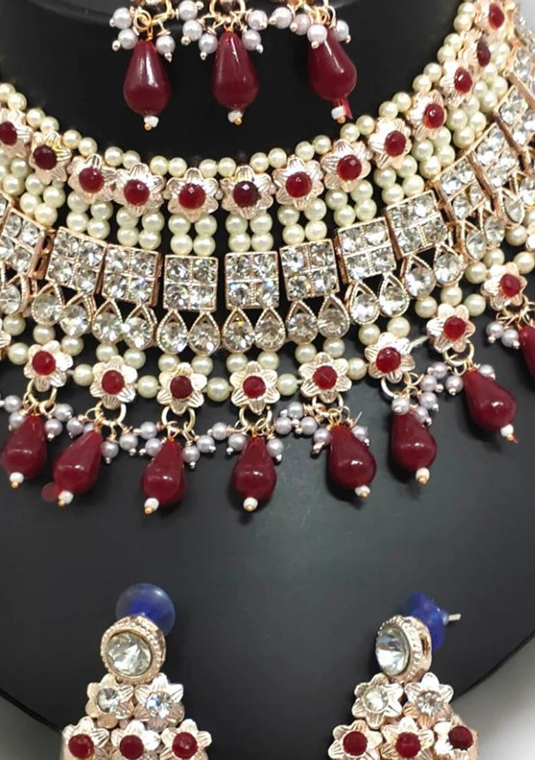 Maroon Alloy Choker Necklace Set