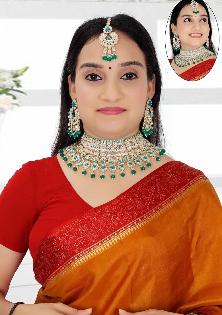 Green Alloy Choker Necklace Set