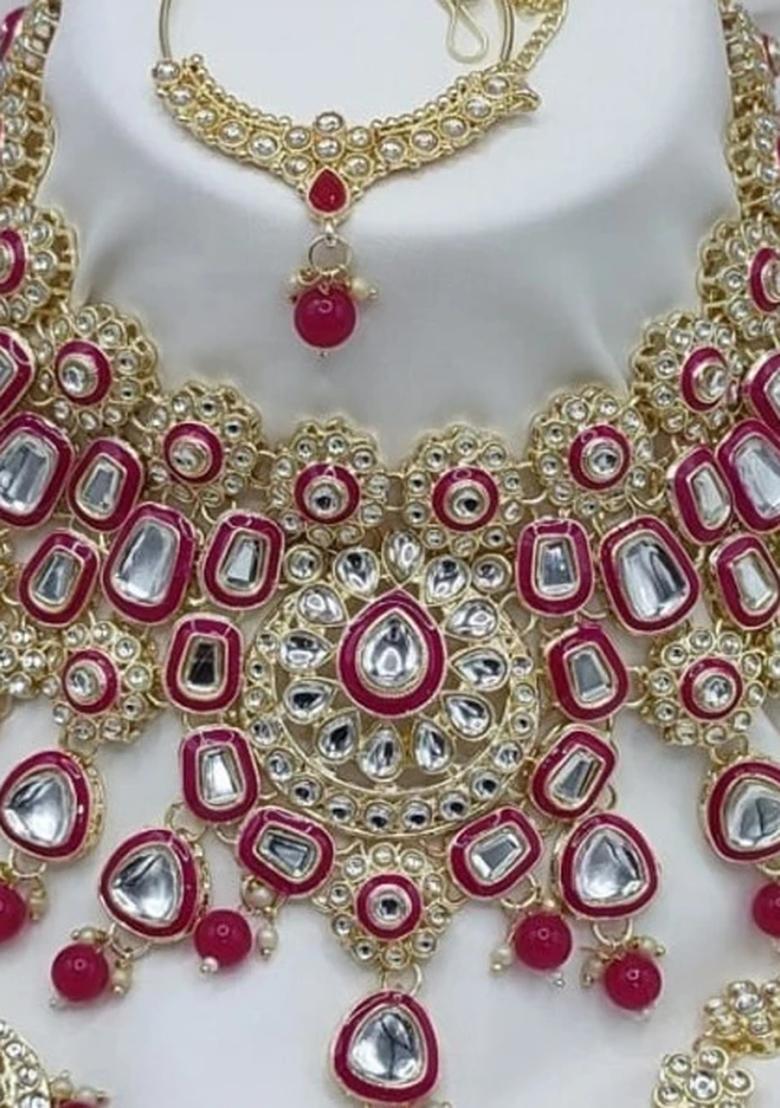 Pink Alloy Choker Necklace Set