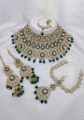 Green Alloy Choker Necklace Set