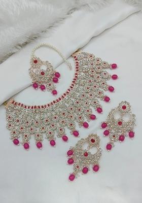 Pink Alloy Choker Necklace Set