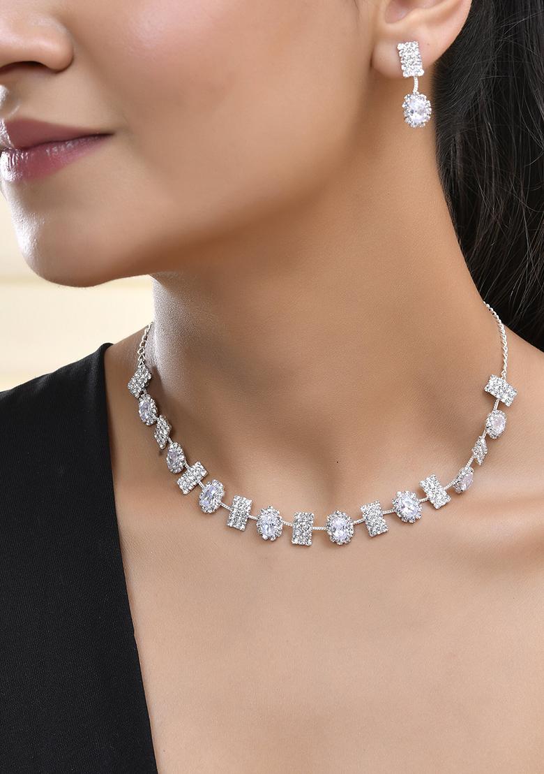 Elegant Silver Crystal Necklace Set With Earrings