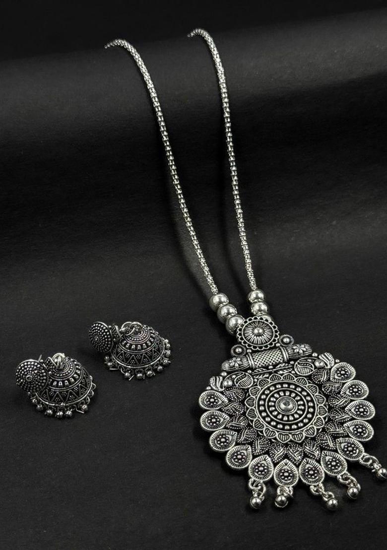 Silver Plated Jewellery Set