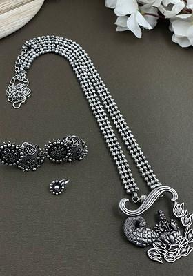 Silver Plated Oxidised 3 Line Chain Pendant Jewellery Set