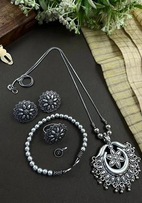 Mahek Silver Plated Oxidised Jewellery Set