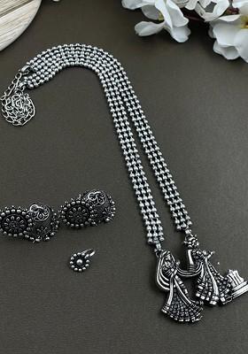 Silver Plated Oxidised 3 Line Chain Pendant Jewellery Set