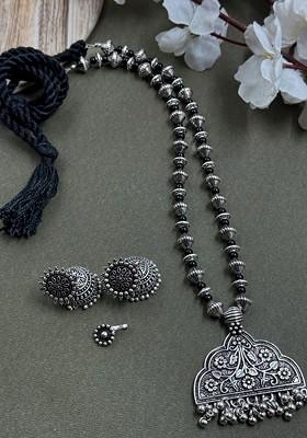 Aneri Single Line Silver Plated Oxidised Necklace Jewellery Set