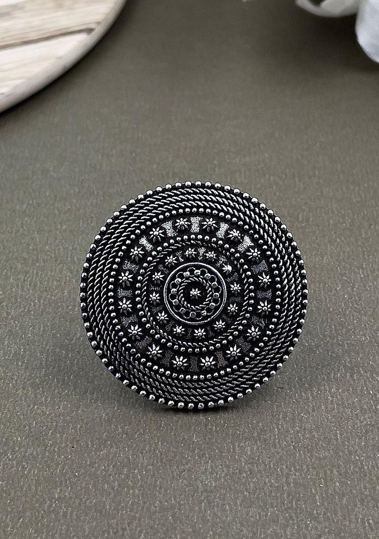 Nidhi Silver Plated Oxidised Necklace Jewellery Set