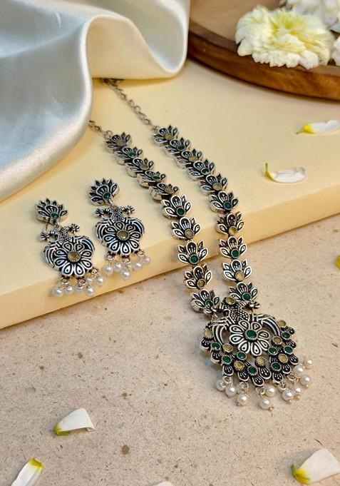 Silver Plated Stone Studded And Beaded Oxidised Jewellery Set