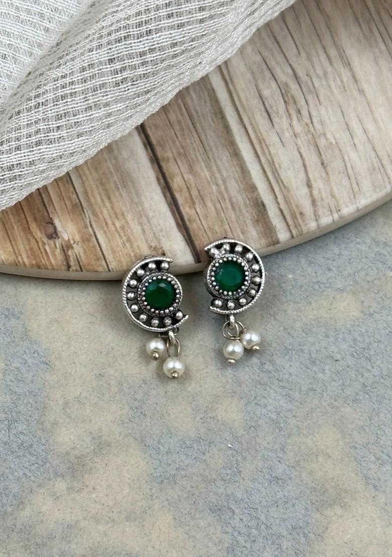 Silver Plated Stone Studded And Beaded Oxidised Jewellery Set