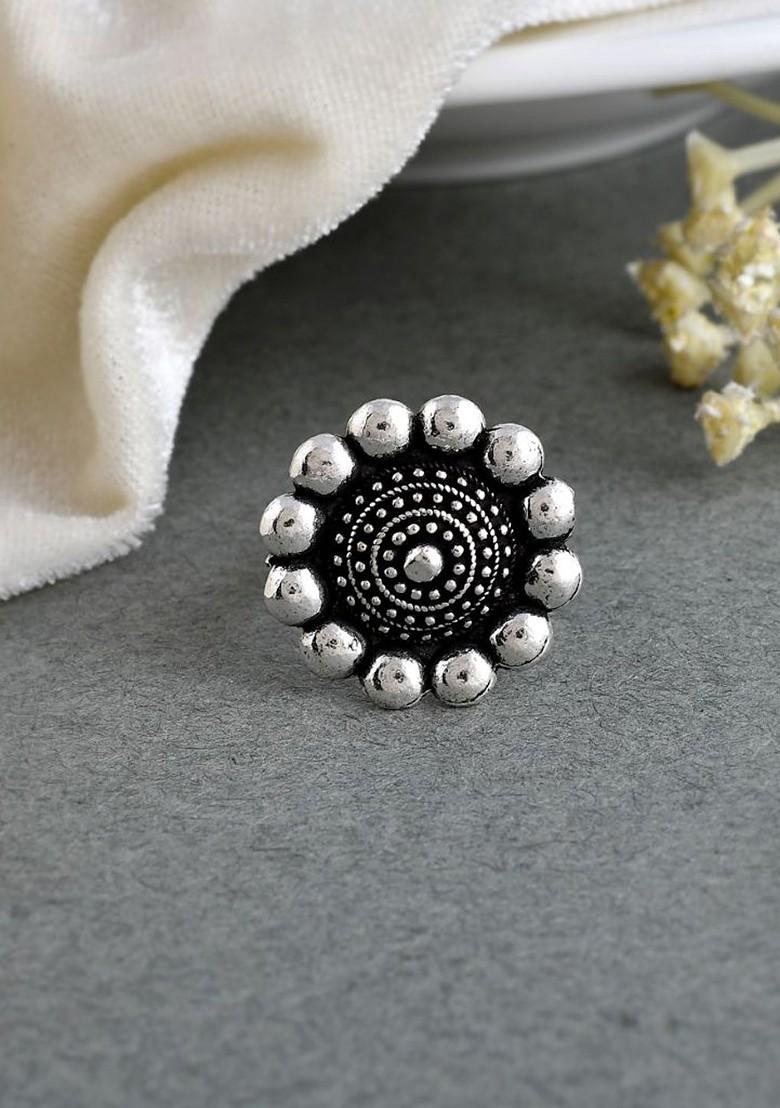 Ghungroo Silver Plated Oxidised Choker Jewellery Set