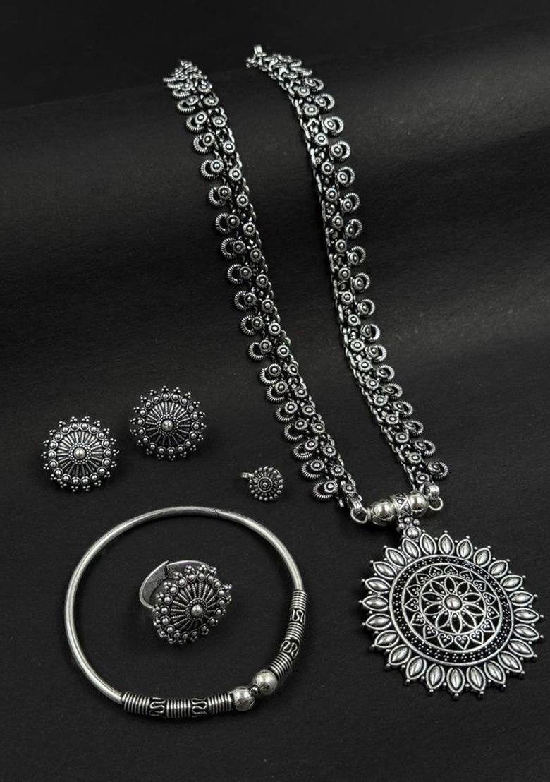 Silver Plated Oxidised Necklace Jewellery Set