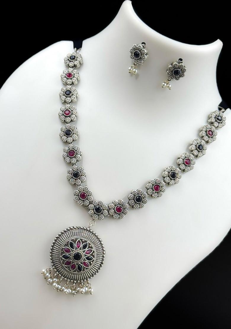 Silver Plated Stone Studded And Beaded Oxidised Jewellery Set