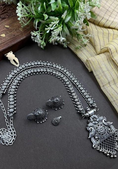 Namarata Silver Plated Oxidised Jewellery Set
