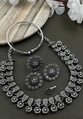 Mohini Silver Plated Oxidised Necklace Jewellery Set