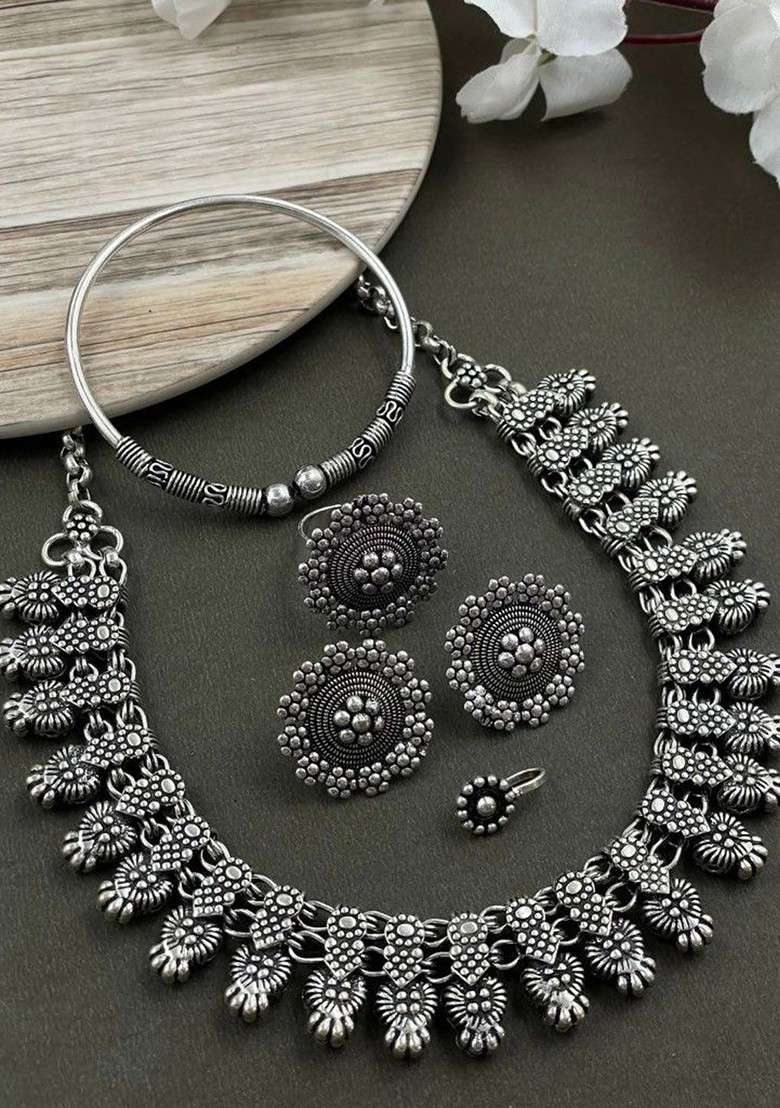 Mouni Silver Plated Oxidised Choker Necklace Jewellery Set - Indya