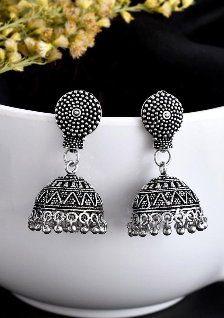 Namrata Silver Plated Oxidised Necklace Jewellery Set