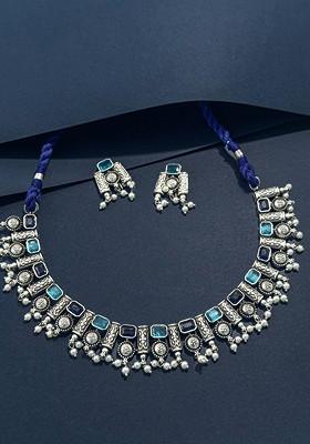 Silver Plated Stone Studded And Beaded Oxidised Jewellery Set