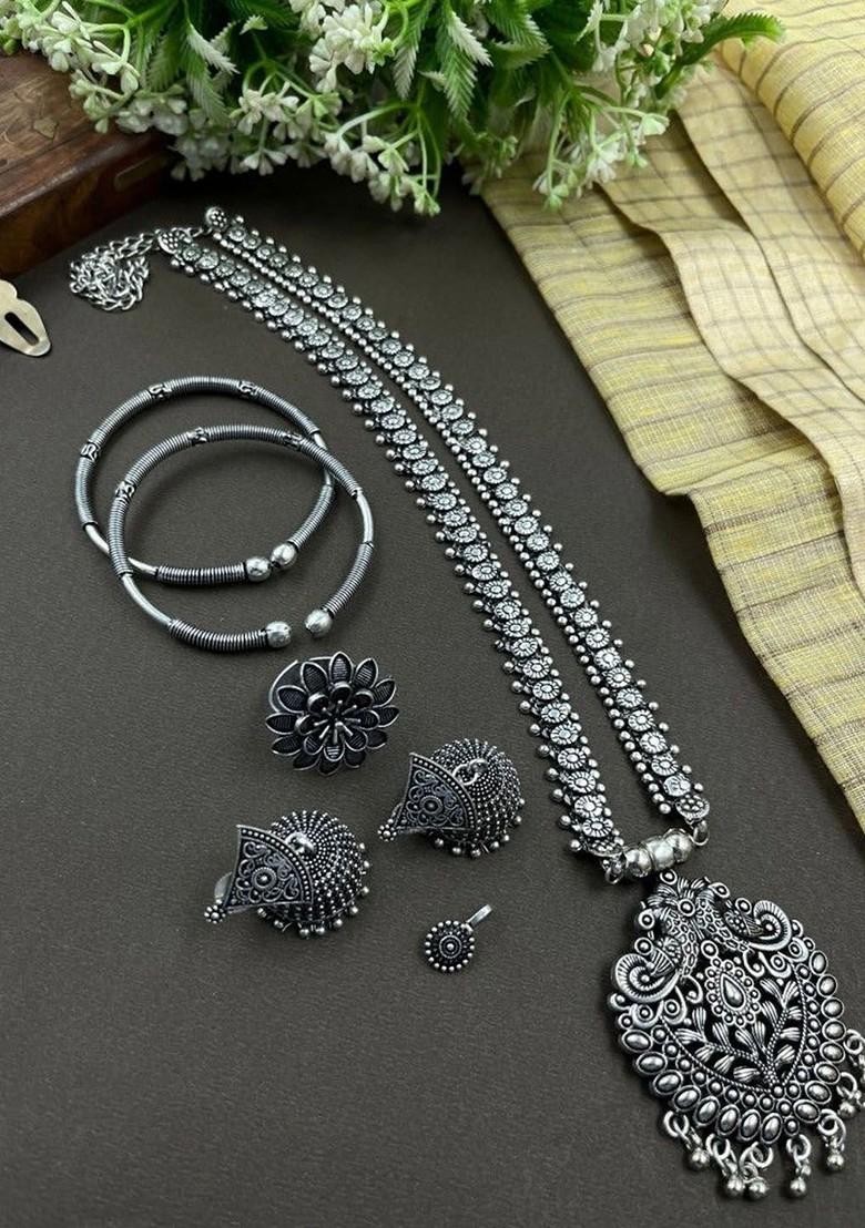 Vira Kolapuri Silver Plated Oxidised Long Necklace Jewellery Set