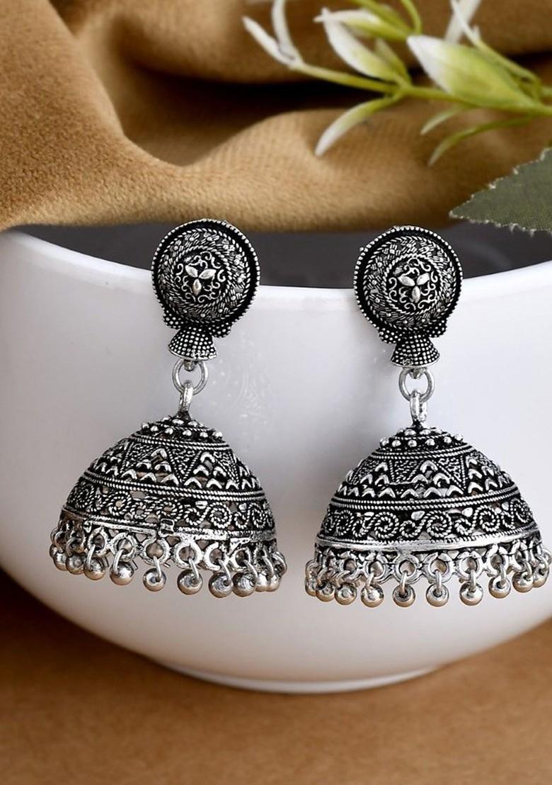 Kiyana Silver Plated Oxidised Necklace Jewellery Set