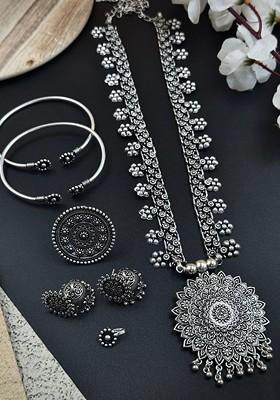 Silver Plated Oxidised Necklace Jewellery Set