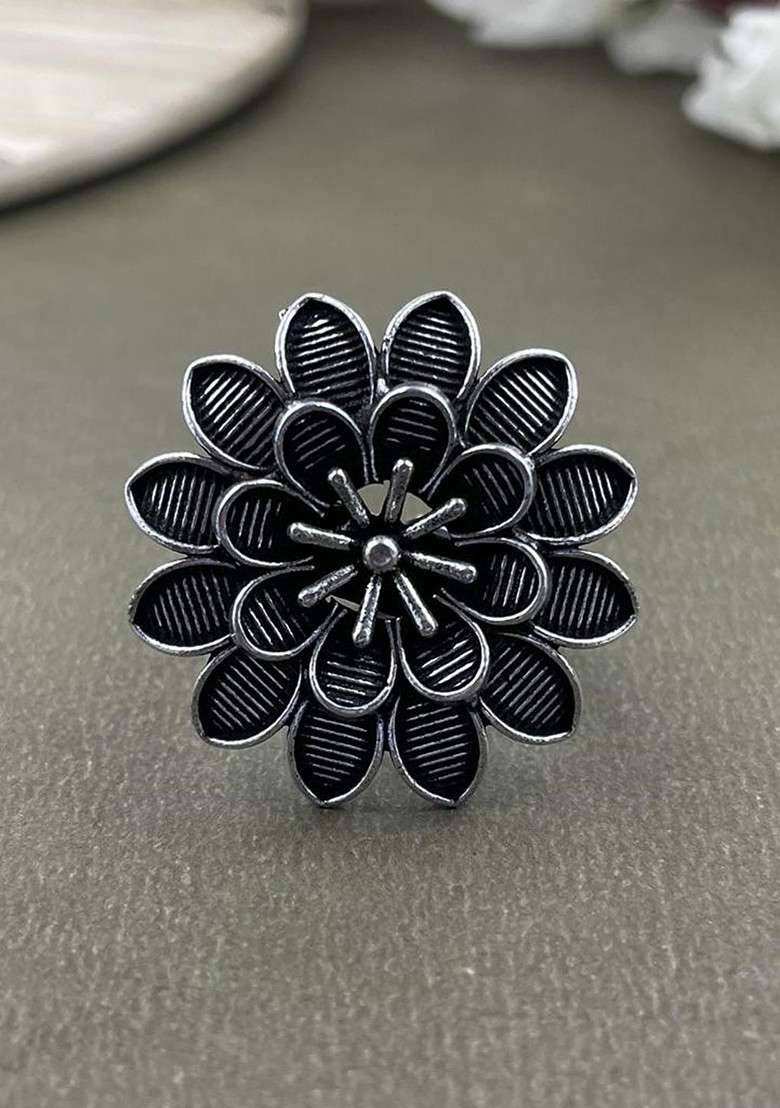 Silver Plated Oxidised Jewellery Set - Indya