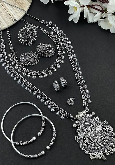 Mukti Silver Plated Oxidised Jewellery Set