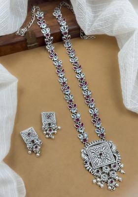 Silver Plated Stone Studded And Beaded Oxidised Jewellery Set