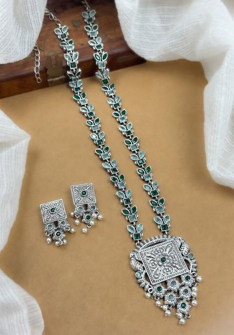 Silver Plated Stone Studded And Beaded Oxidised Jewellery Set