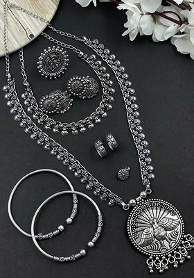Mukti Silver Plated Oxidised Jewellery Set