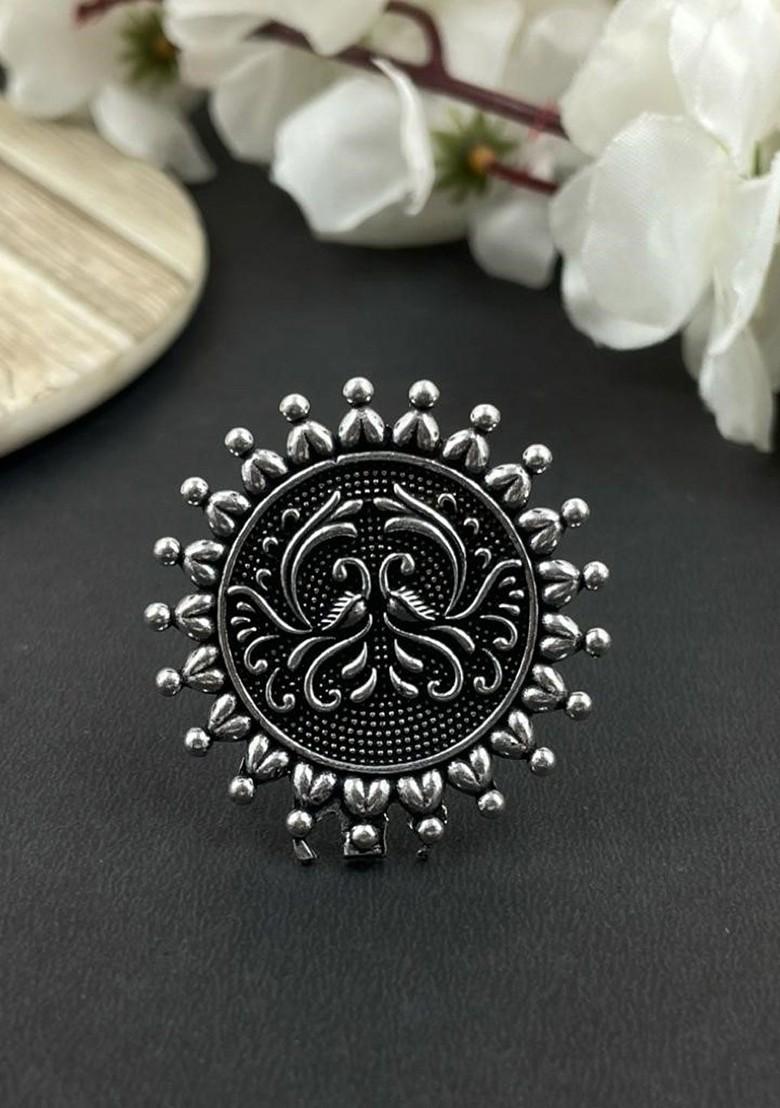 Mukti Silver Plated Oxidised Jewellery Set