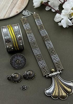 Kia Dualtone Gold Plated Oxidised Jewellery Set