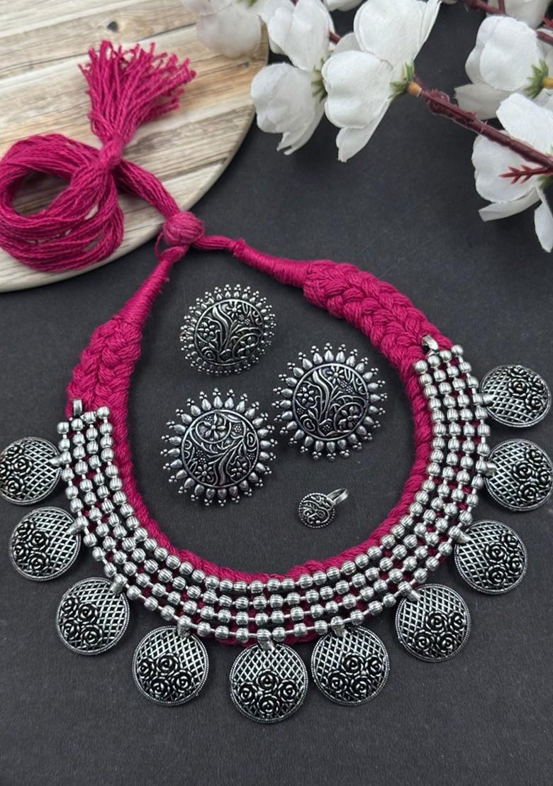 Hiya Threaded Silver Plated Oxidised Necklace Jewellery Set