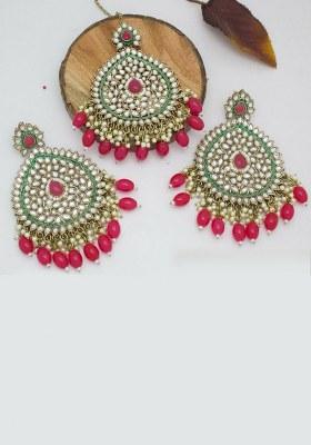 Gold Plated Kundan Stone And Pearls Earrings With Maangtikka
