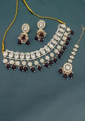 Gold Plated Kundan Stone And Pearls Choker Necklace Set