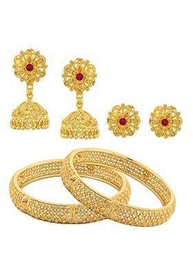 Gold Plated Stone Studded Jewellery Set
