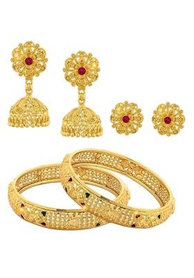 Gold Plated Stone Studded Jewellery Set