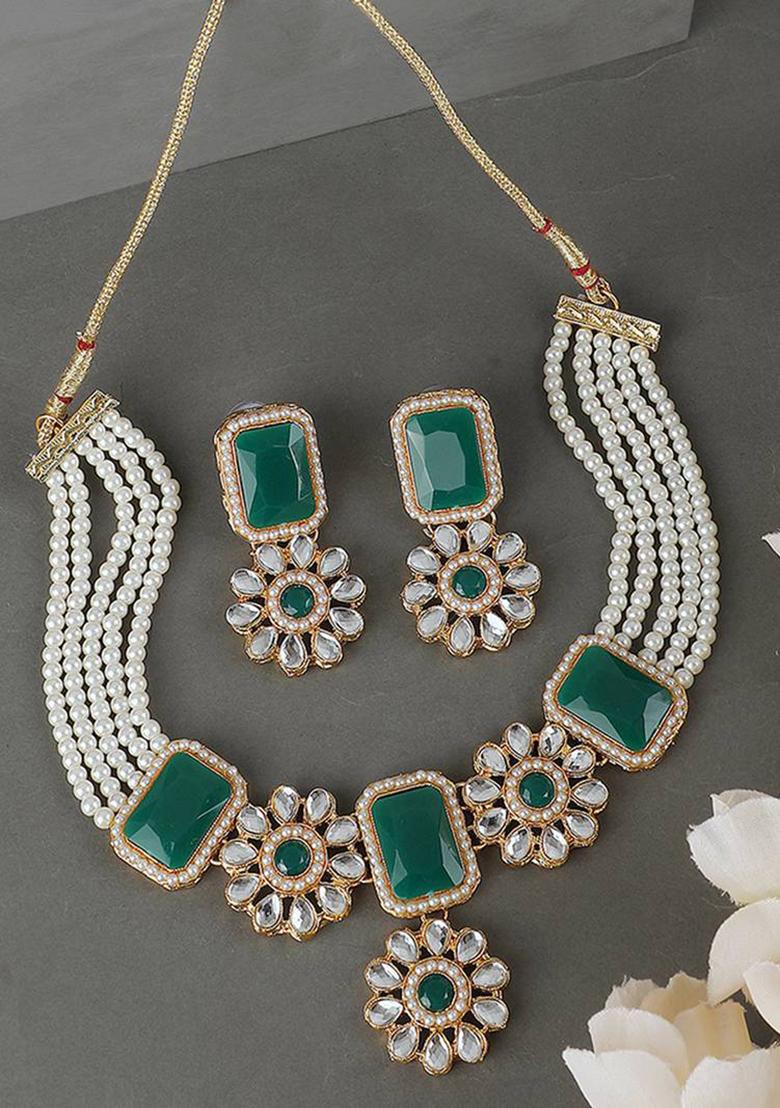 Pearl And Stone Emerald Green Choker Necklace