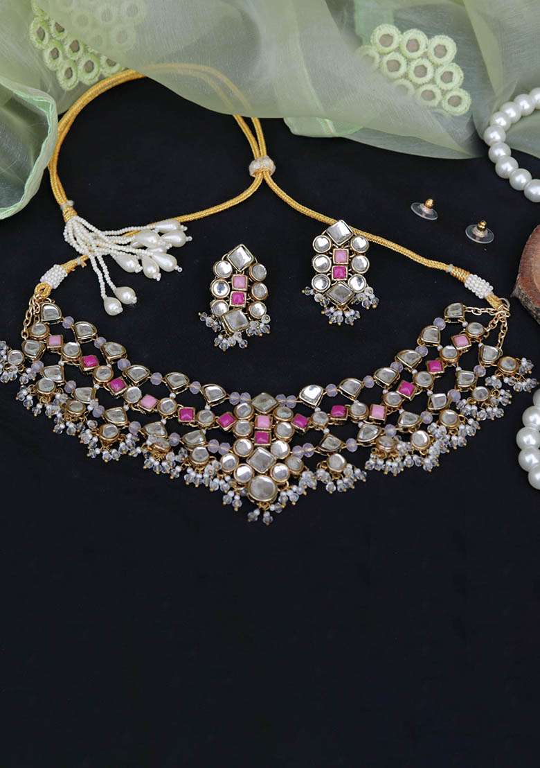 Enamoured Kundan Necklace Set - Indya