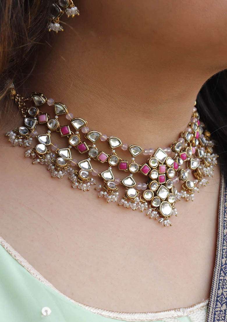 Enamoured Kundan Necklace Set - Indya
