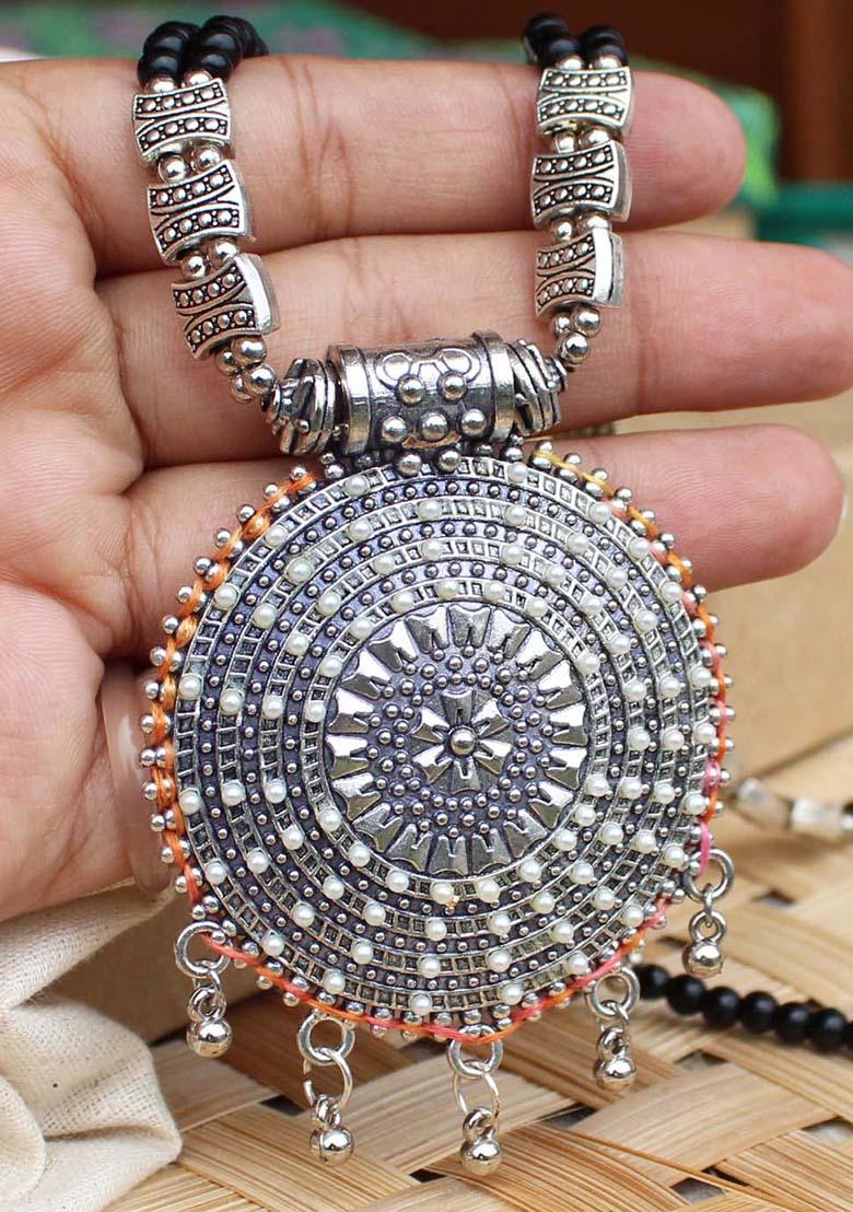 Dana Chakra Embossed Necklace - Indya