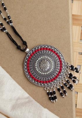 Black Drops Classic Necklace