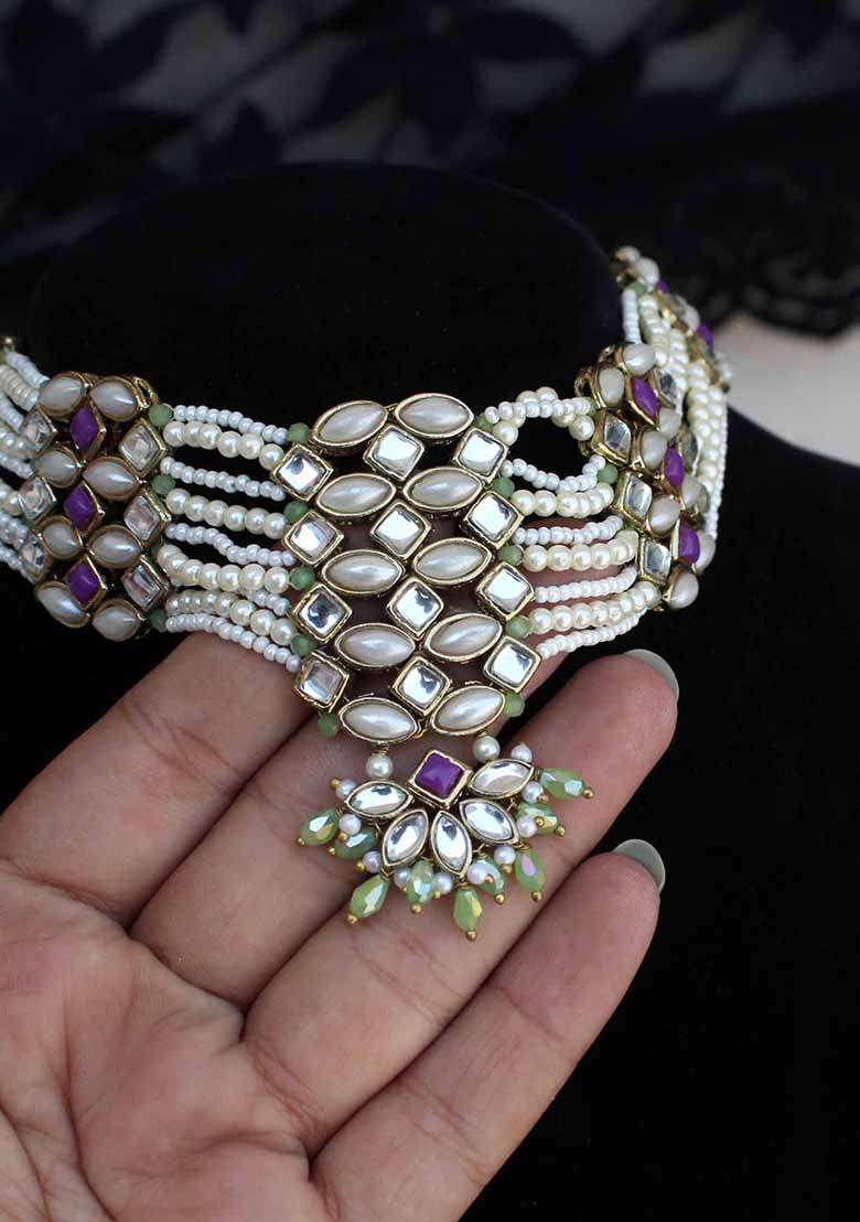 Pearl Twirl Choker - Indya