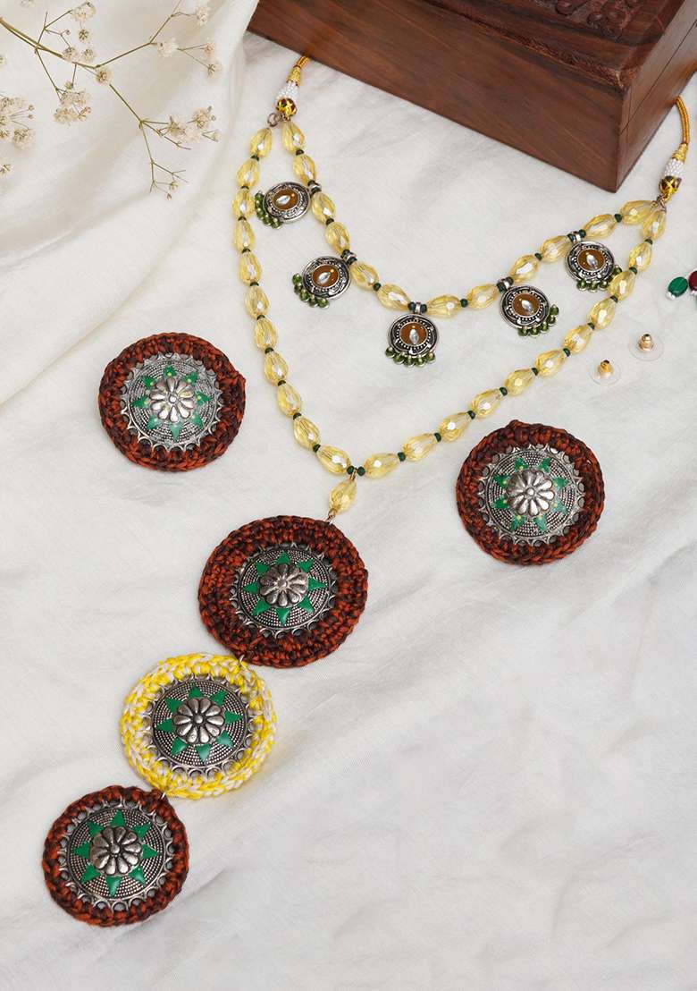 Rustic Floral Motif Hand Crochet Necklace With Matching Earrings - Indya