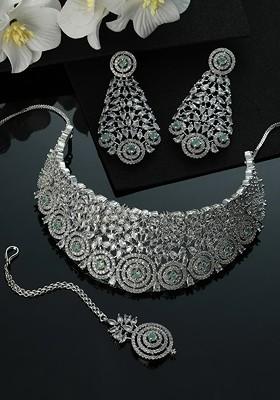 Silver Plated Pastel Green Ad Studded And Beaded Jewellery Set