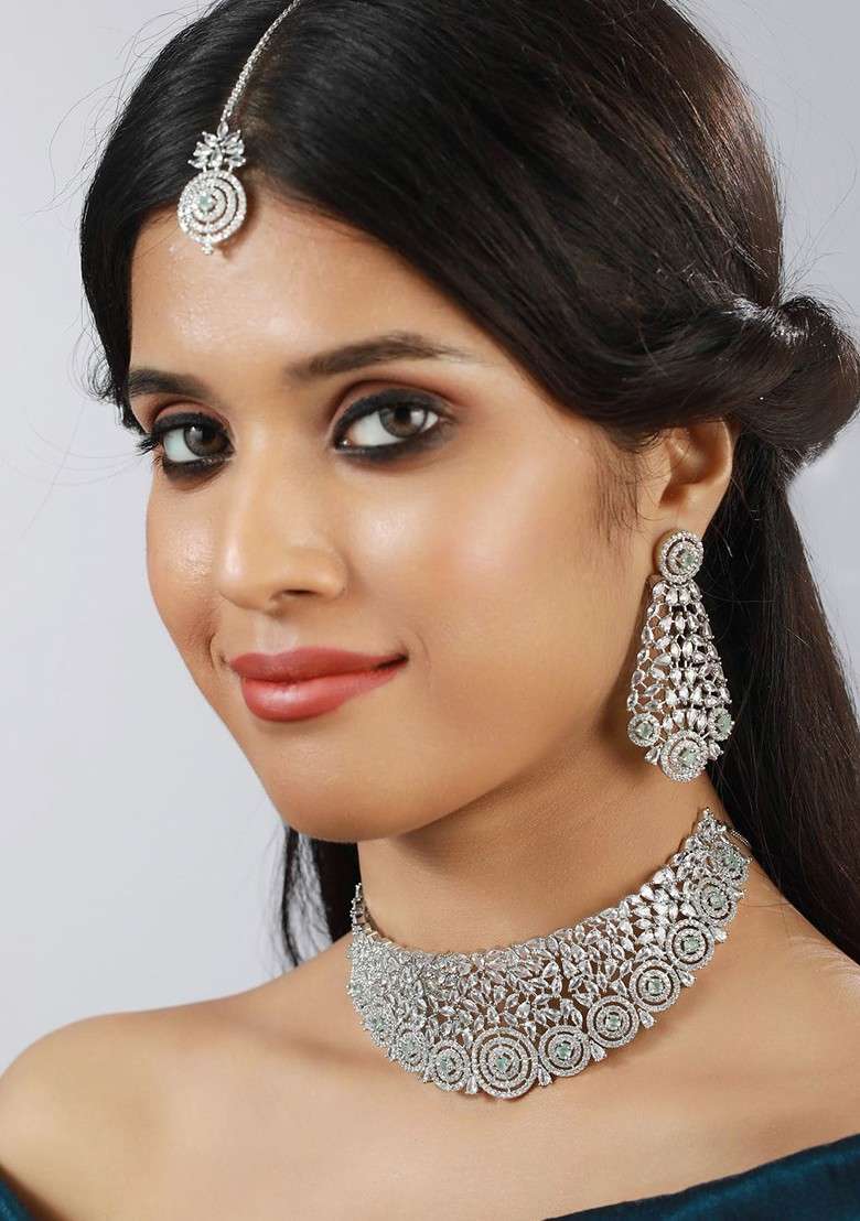 Silver Plated Pastel Green Ad Studded And Beaded Jewellery Set - Indya