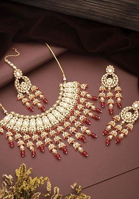 Gold Plated Kundan Studded And Beaded Jewellery Set