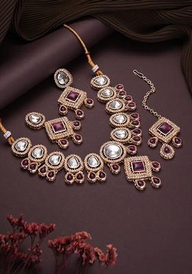 Gold Plated Kundan Studded And Beaded Jewellery Set